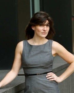 rachel-sari-einbund-profile-l